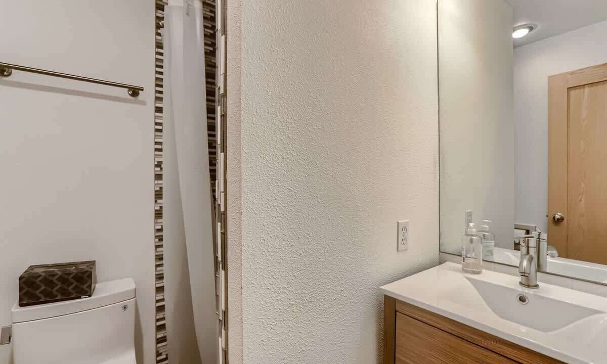 Photo of Bathroom in Whittier