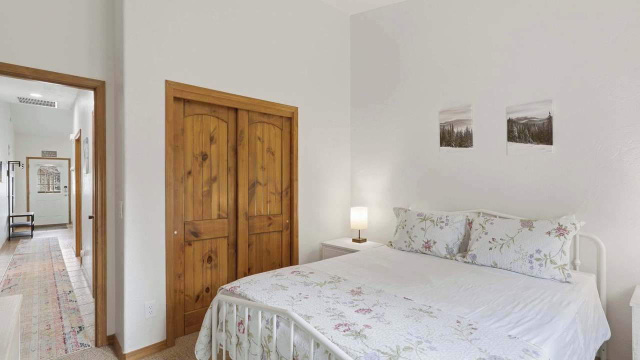 Photo of Bedroom in Pagosa Springs