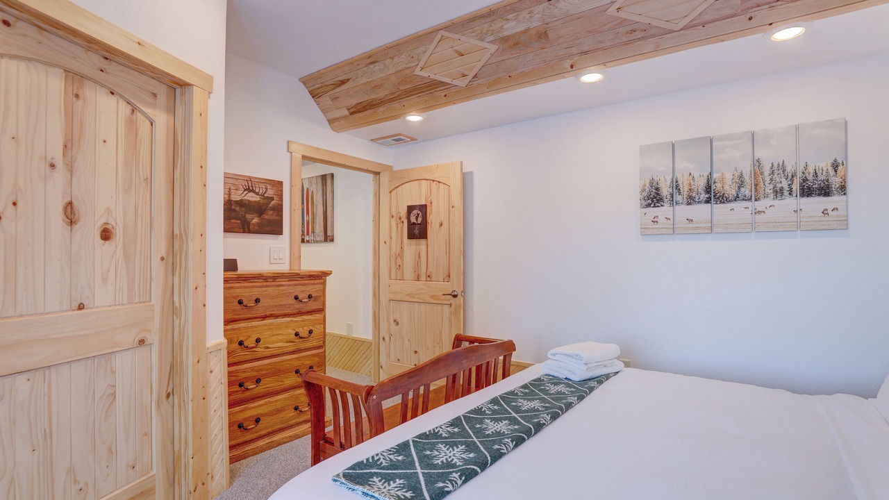Photo of Bedroom in Bailey