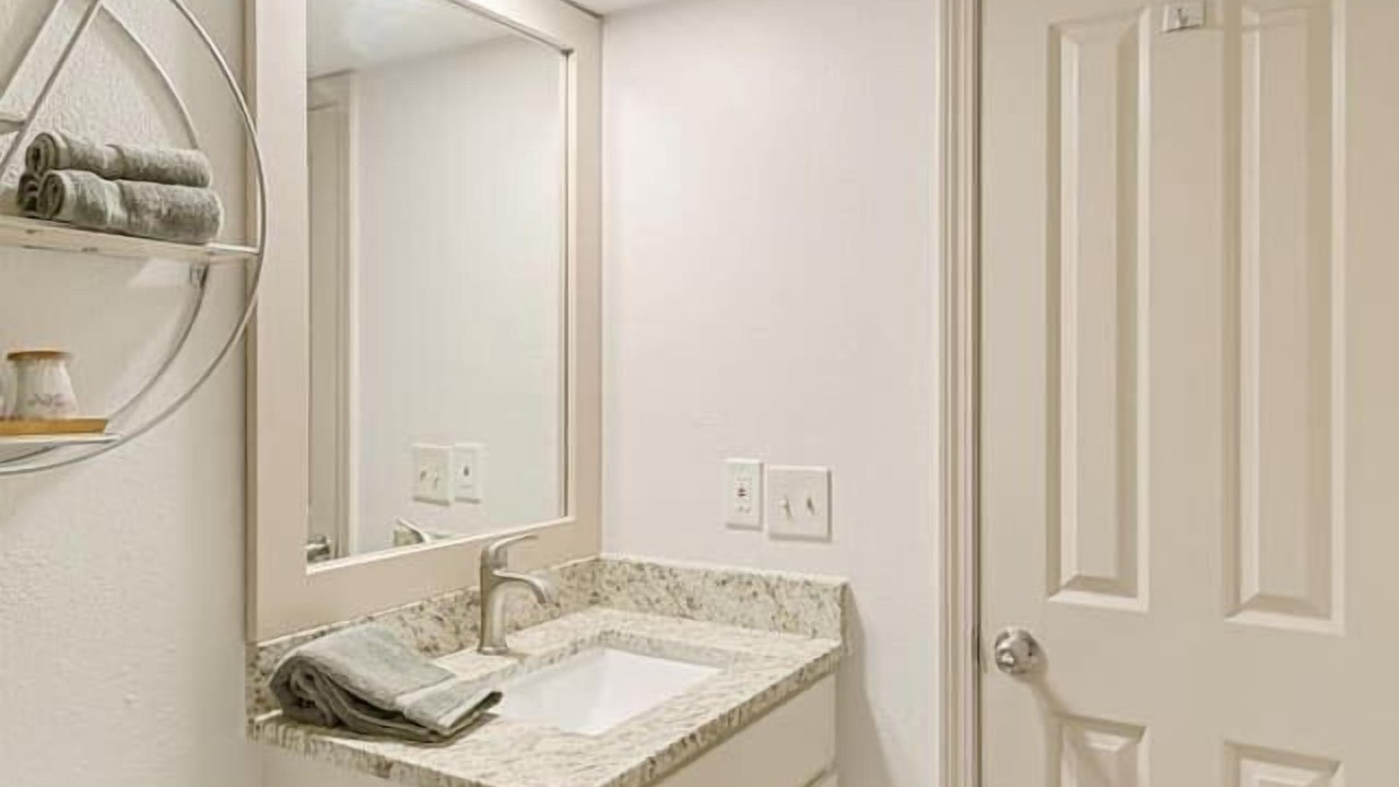 Photo of Bathroom in Englewood