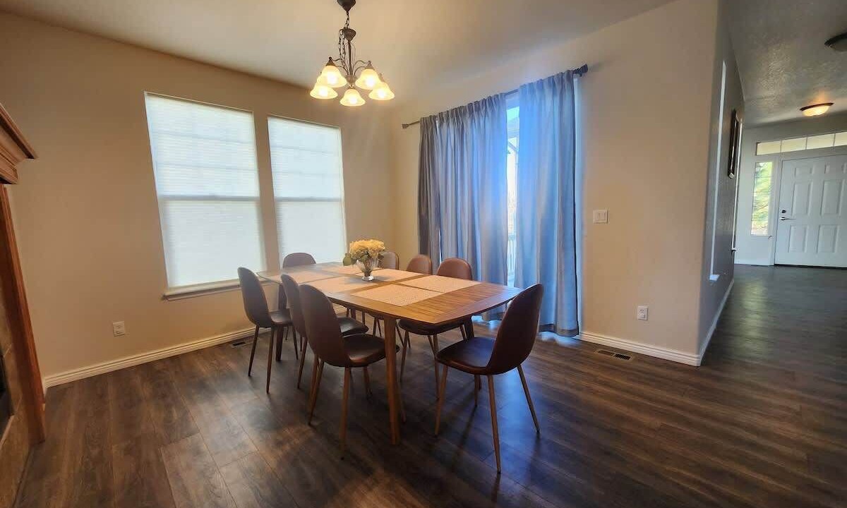 Photo of Others in Aurora