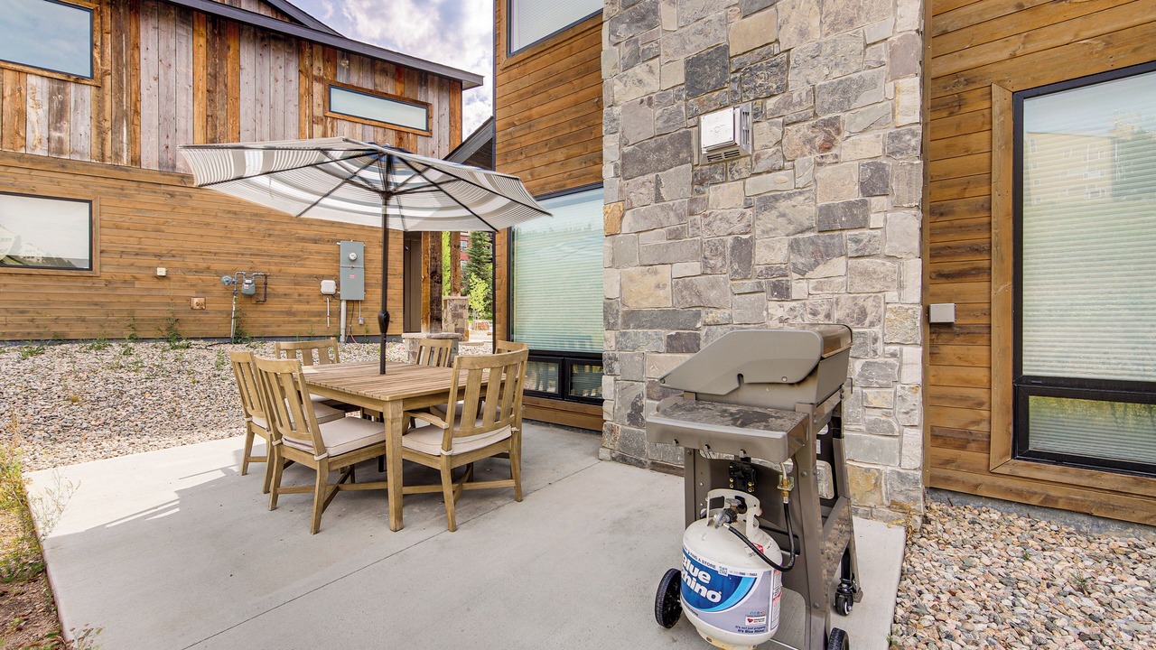 Photo of Outdoor in Silvercreek