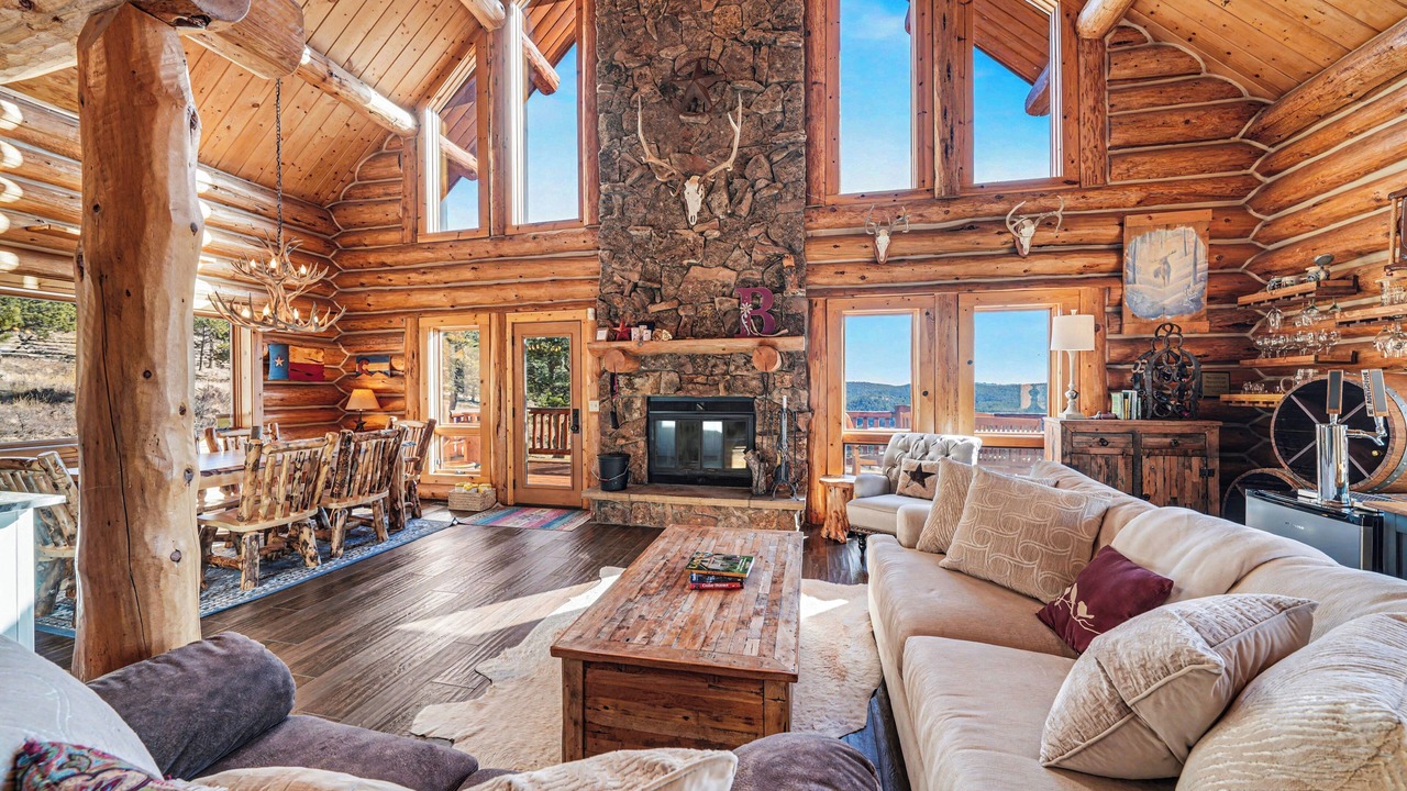 Photo of Bedroom in Lyons