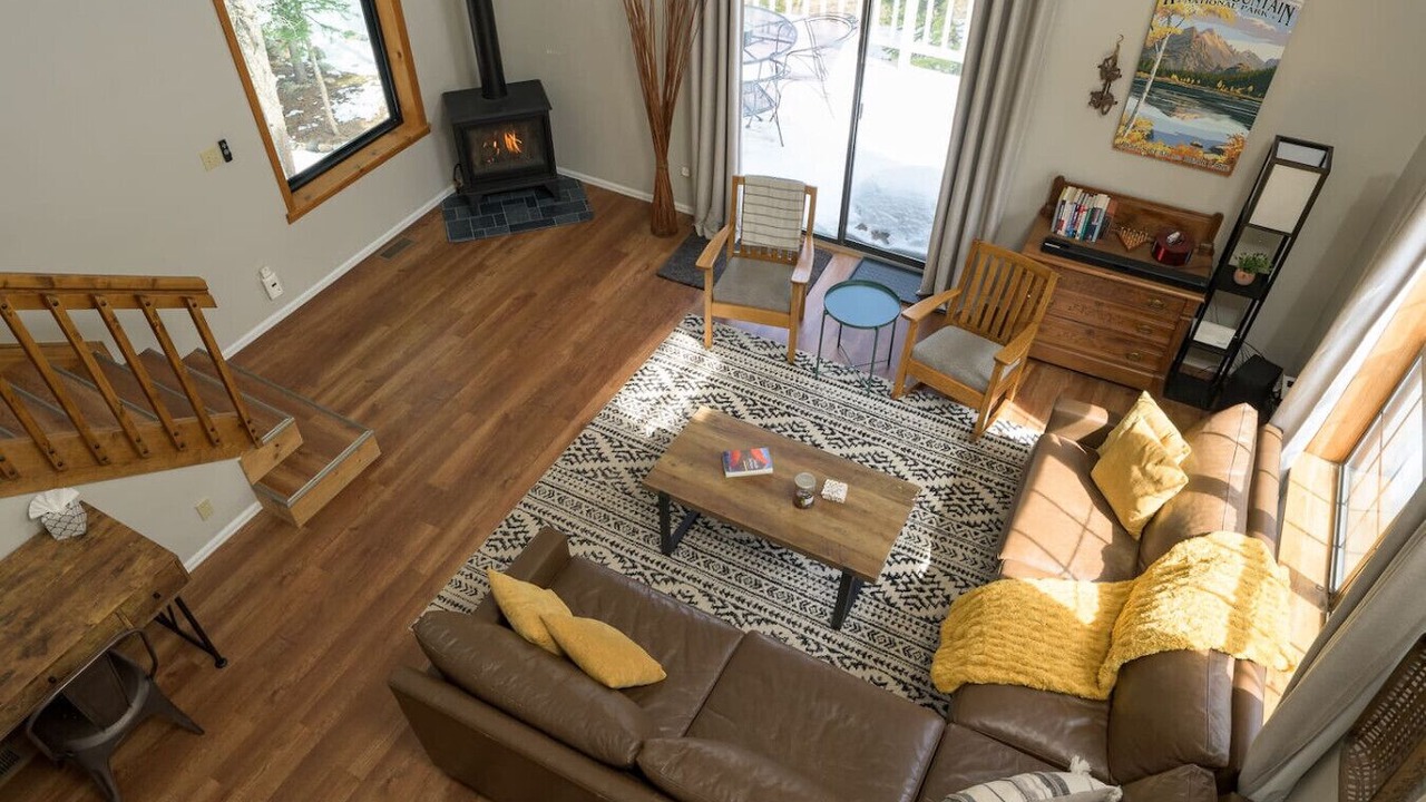 Photo of Livingroom in Saint Mary's