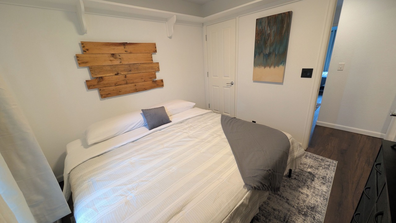 Photo of Bedroom in Monument