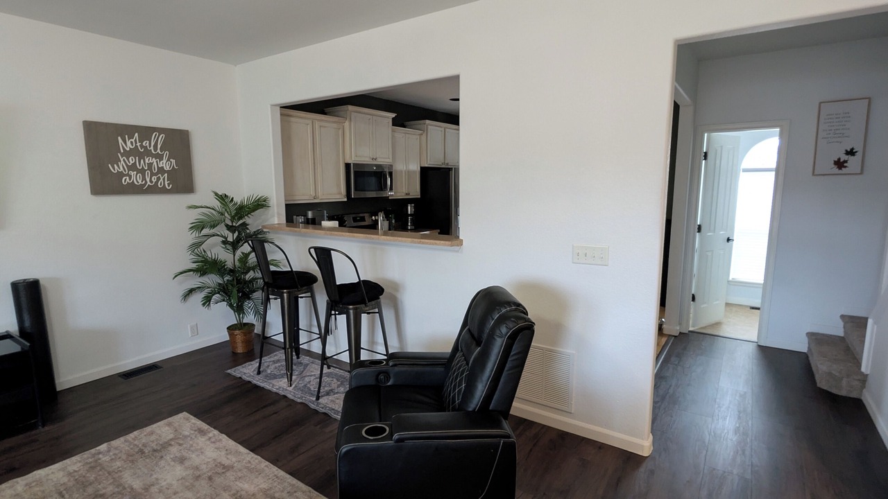 Photo of Livingroom in Monument