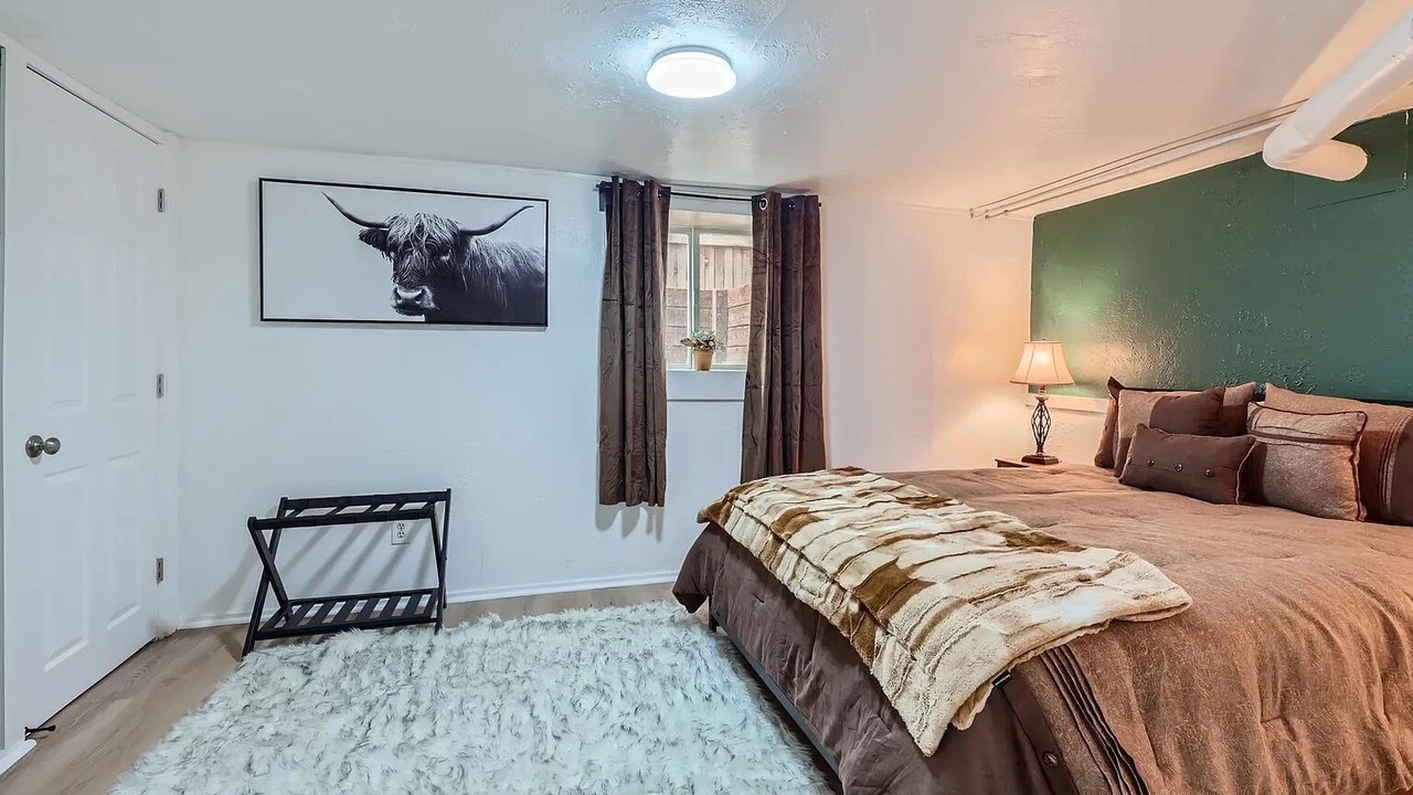 Photo of Bedroom in Congress Park