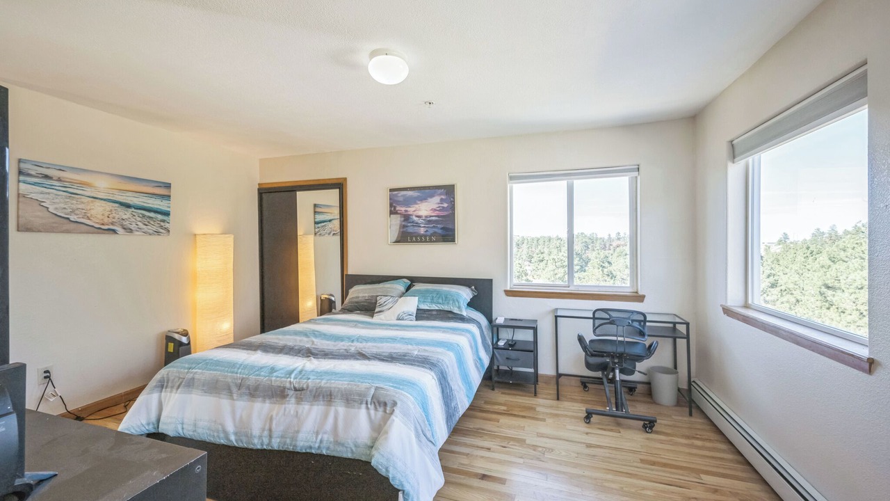 Photo of Bedroom in Castle Pines