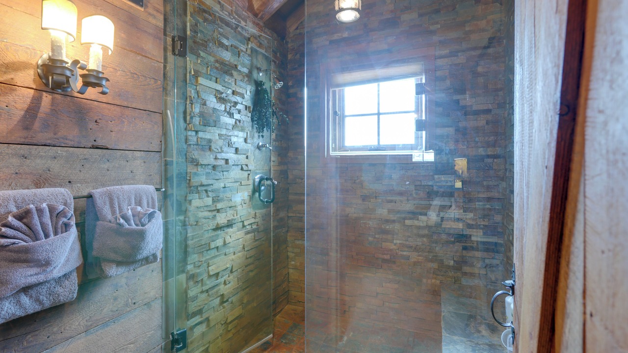 Photo of Bathroom in Gypsum