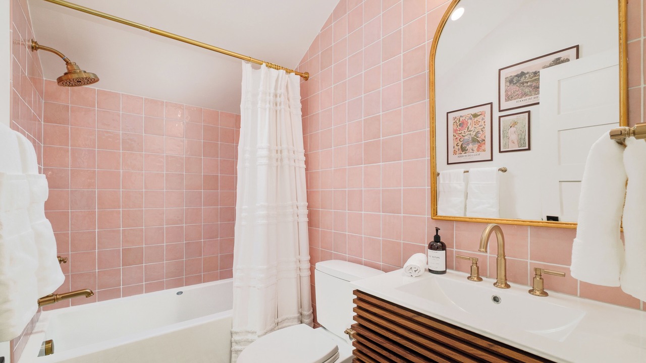 Photo of Bathroom in Sloan Lake
