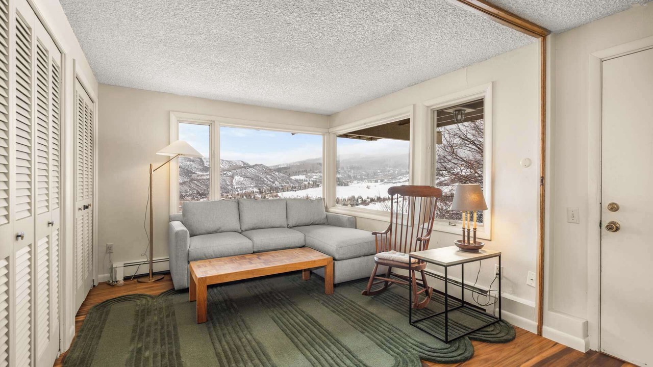Photo of Livingroom in Snowmass Village
