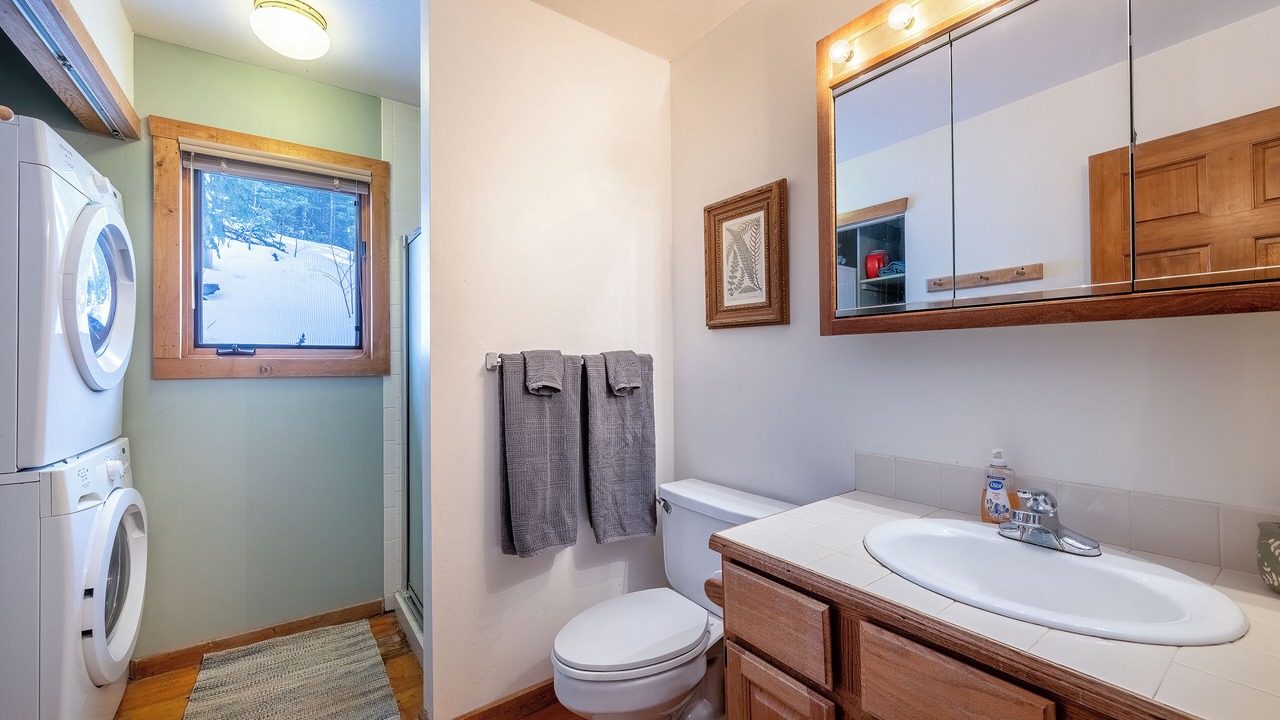 Photo of Bathroom in Alma
