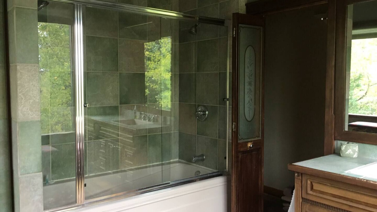 Photo of Bathroom in Alma