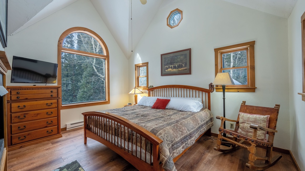 Photo of Bedroom in Alma