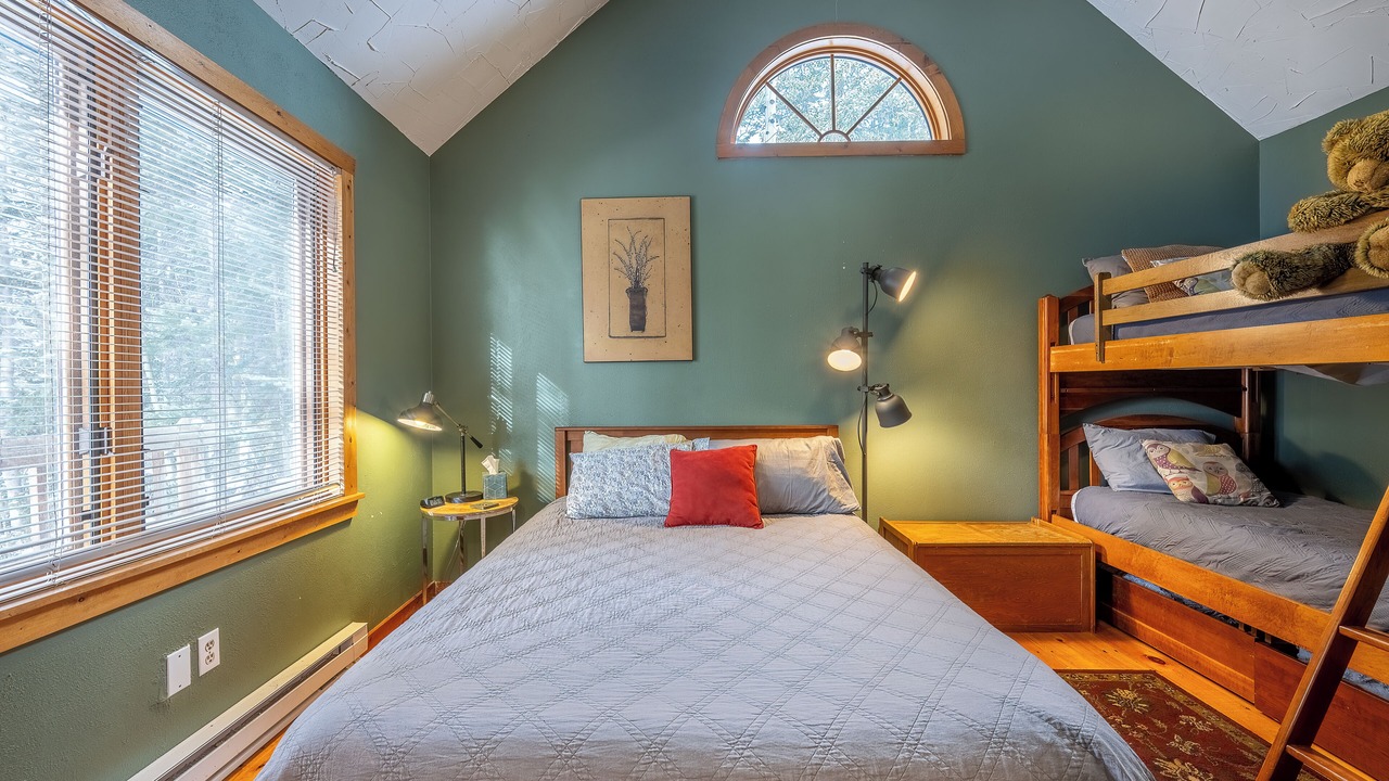 Photo of Bedroom in Alma