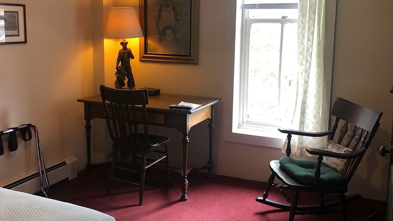 Photo of Bedroom in Silverton