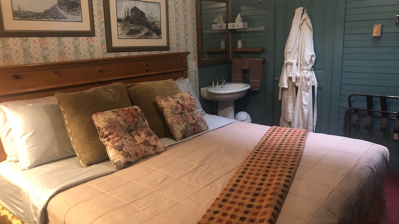 Photo of Bedroom in Silverton