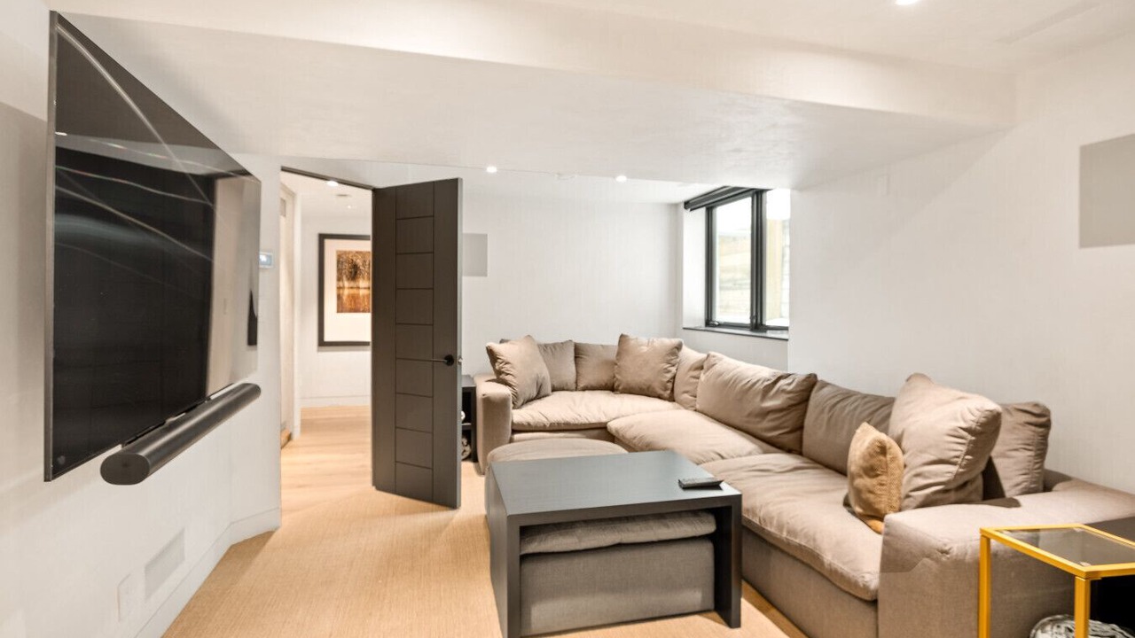 Photo of Livingroom in Aspen