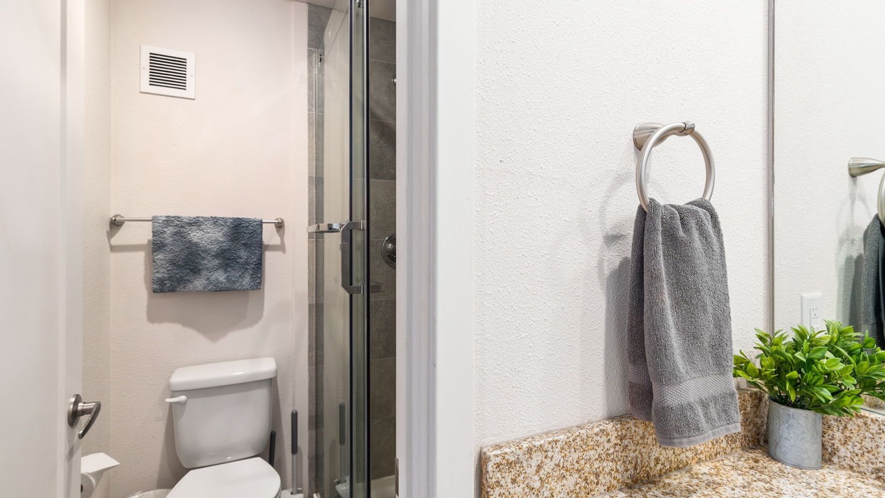 Photo of Bathroom in Overland Park