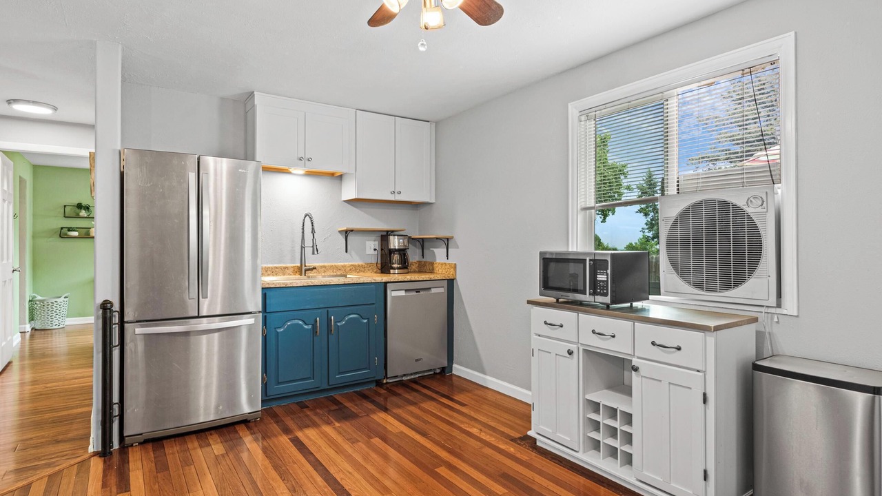 Photo of Kitchen in East Old Golden Rd