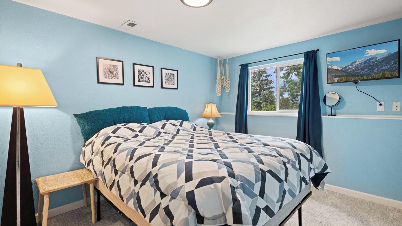 Photo of Bedroom in East Old Golden Rd