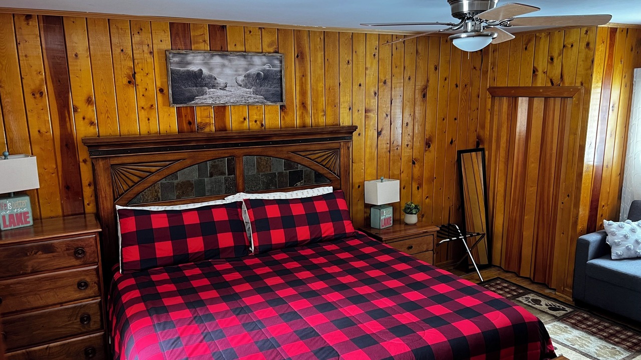 Photo of Bedroom in Saint Mary's