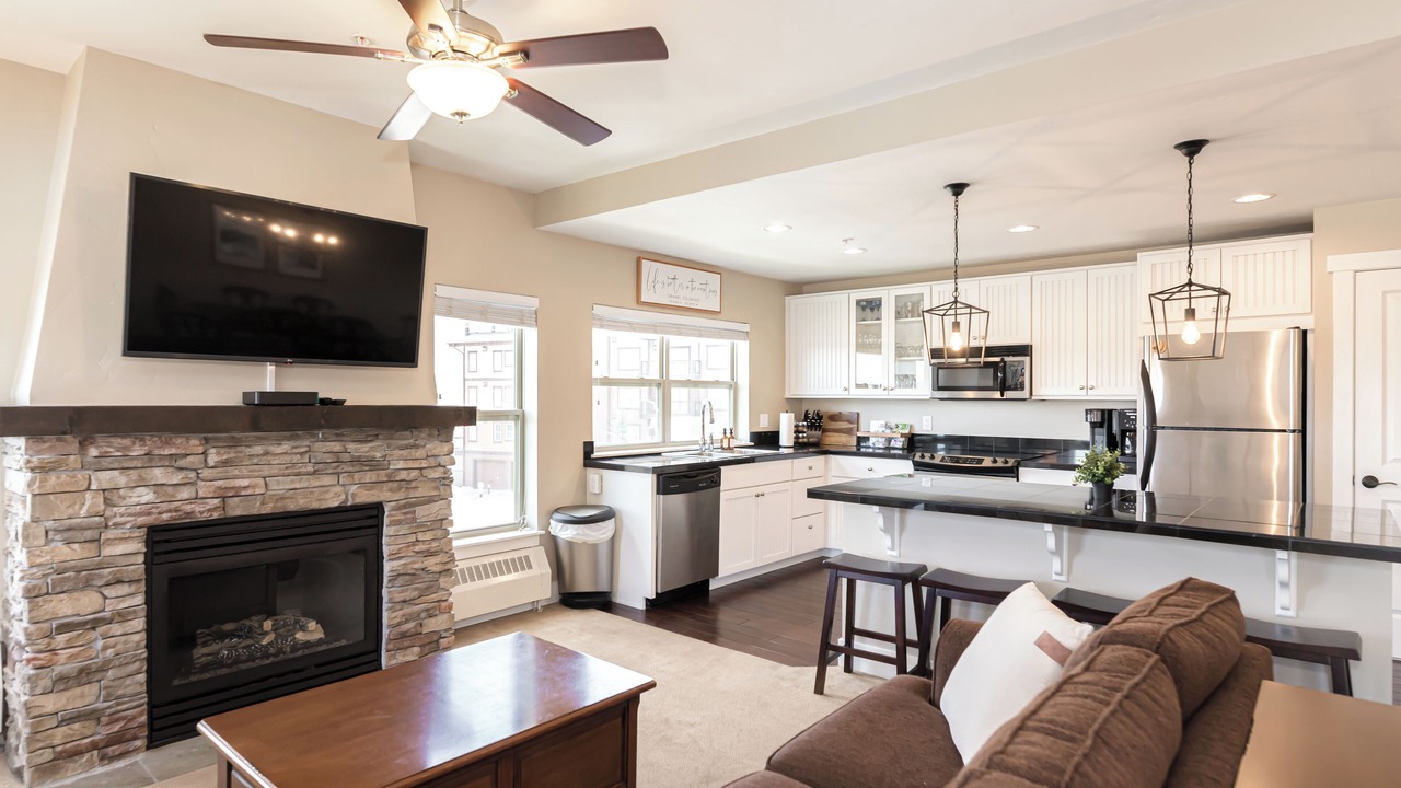 Photo of Livingroom in Silvercreek
