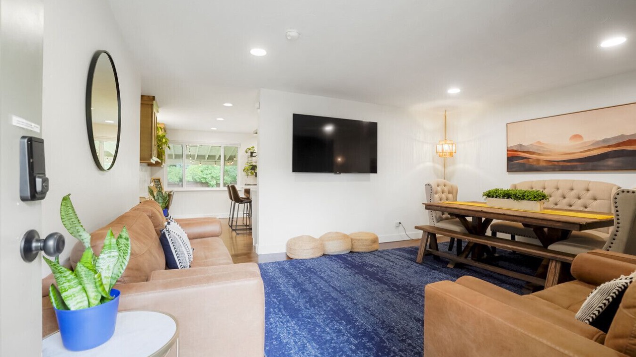 Photo of Livingroom in Alta Vista Area