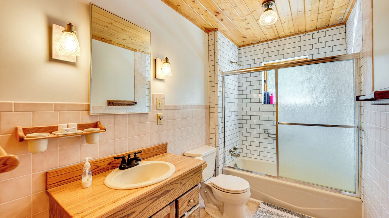 Photo of Bathroom in Allenspark