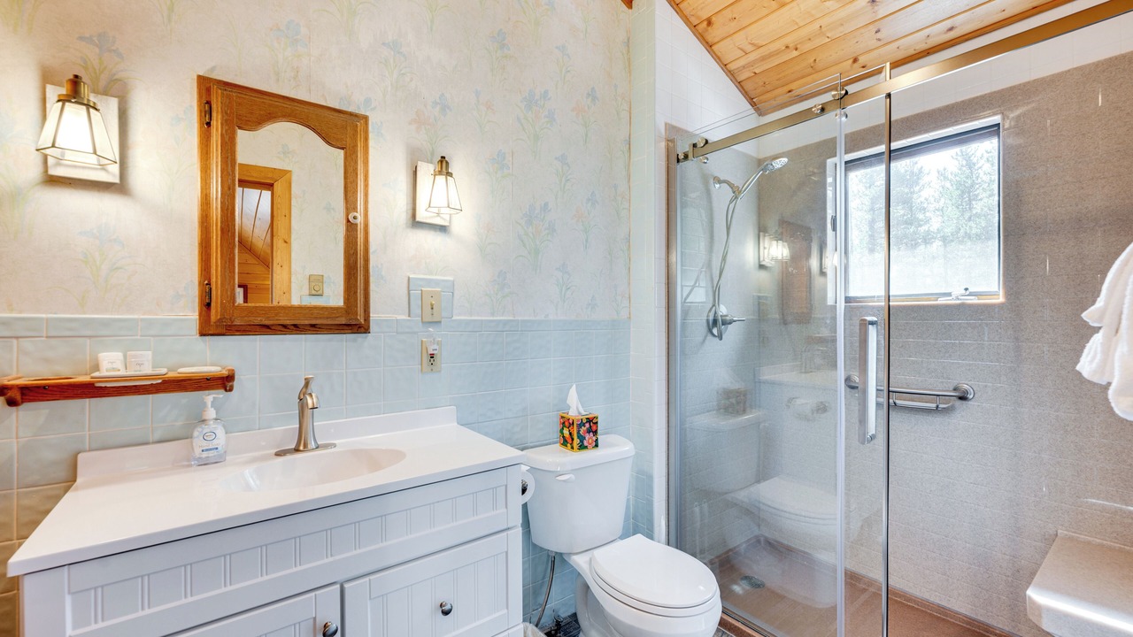 Photo of Bathroom in Allenspark
