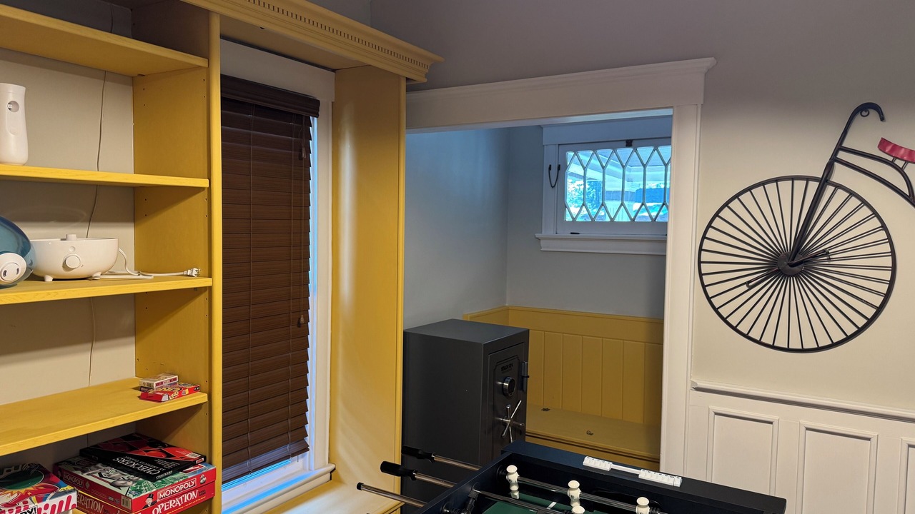Photo of Bedroom in Central Colorado Springs