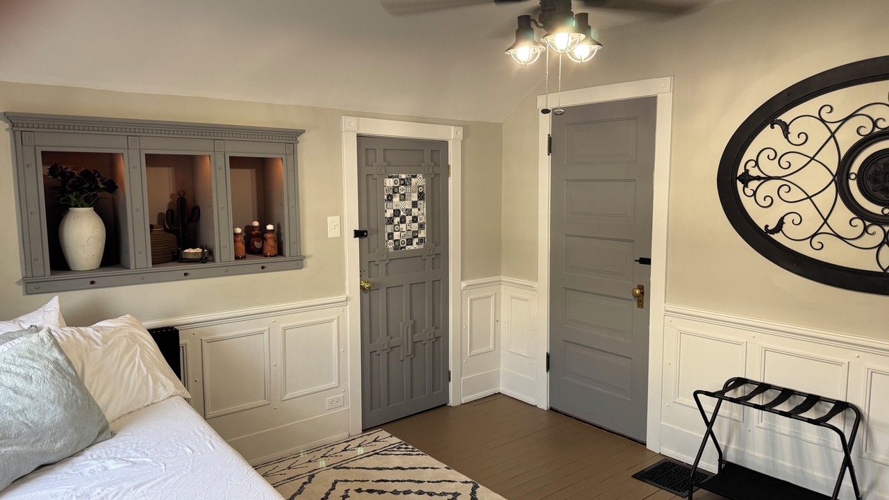 Photo of Bedroom in Central Colorado Springs