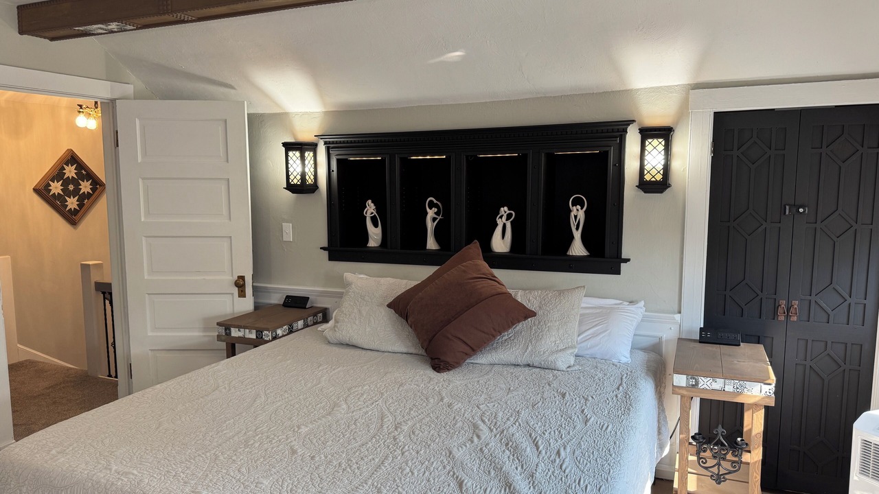 Photo of Bedroom in Central Colorado Springs
