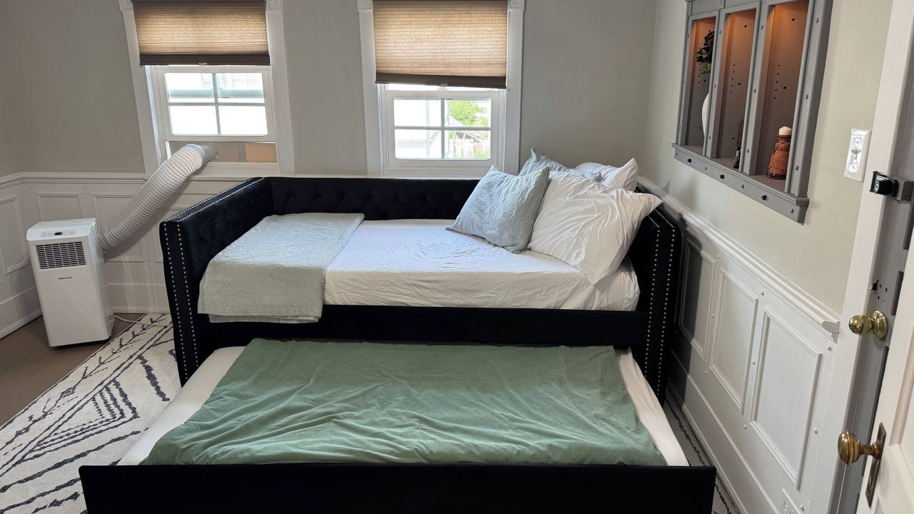 Photo of Bedroom in Central Colorado Springs