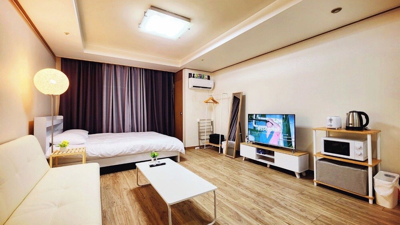 Photo of Bedroom in Yeoksam
