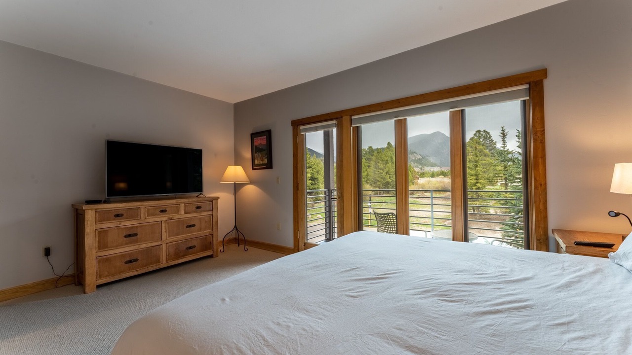 Photo of Bedroom in Mountain House