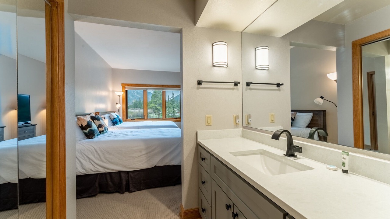 Photo of Bathroom in Mountain House