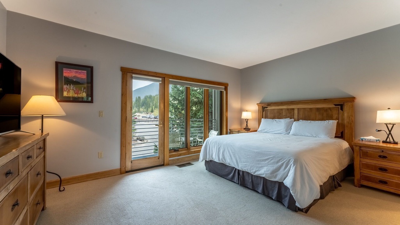 Photo of Bedroom in Mountain House