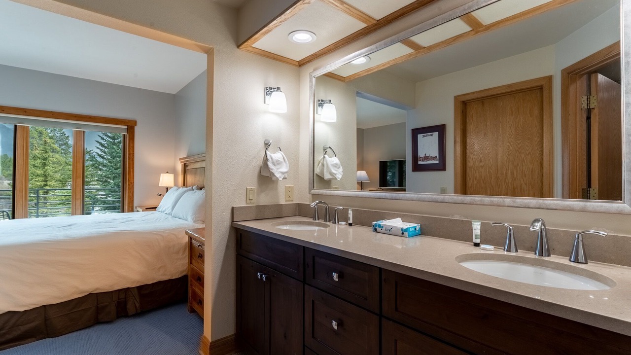 Photo of Bedroom in Mountain House