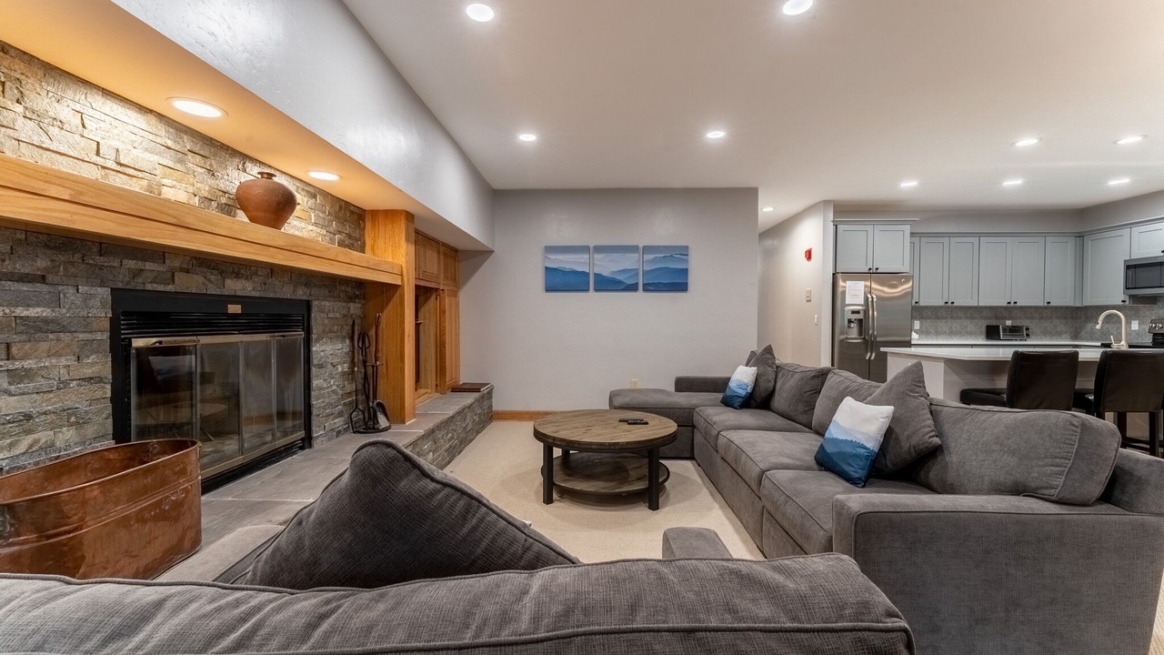 Photo of Livingroom in Mountain House