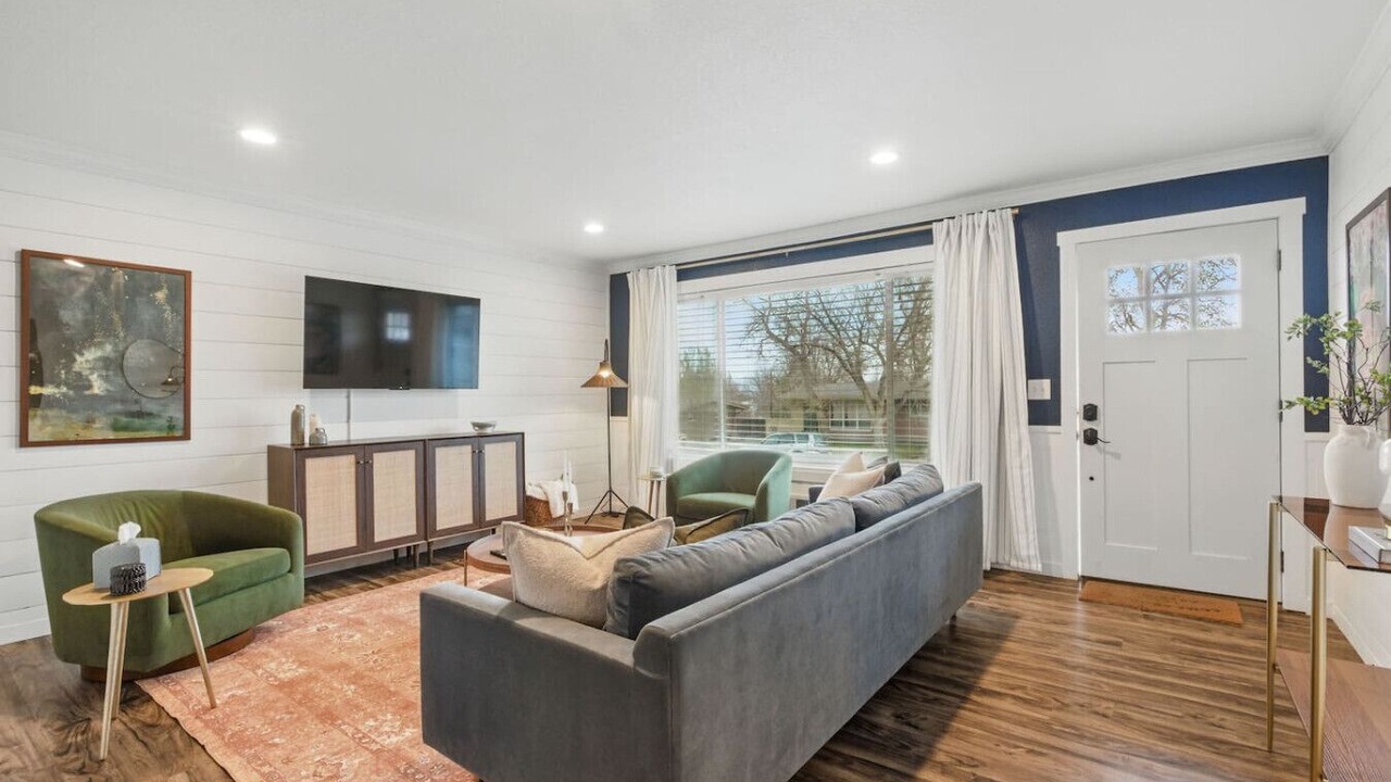 Photo of Bedroom in Arvada Plaza Area
