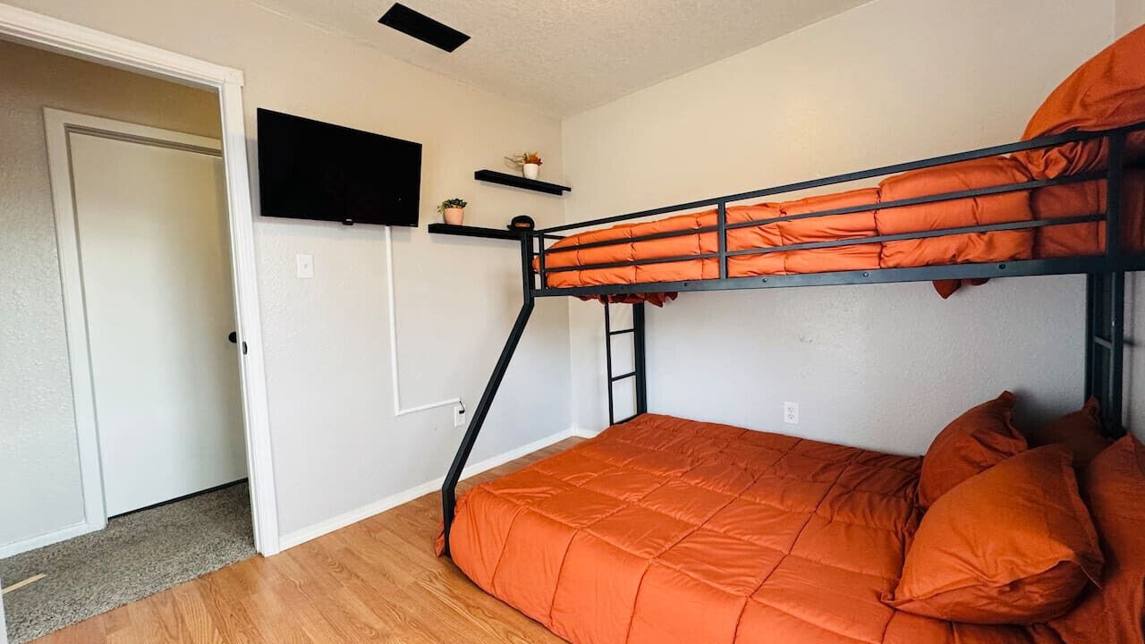 Photo of Bedroom in Bloomfield