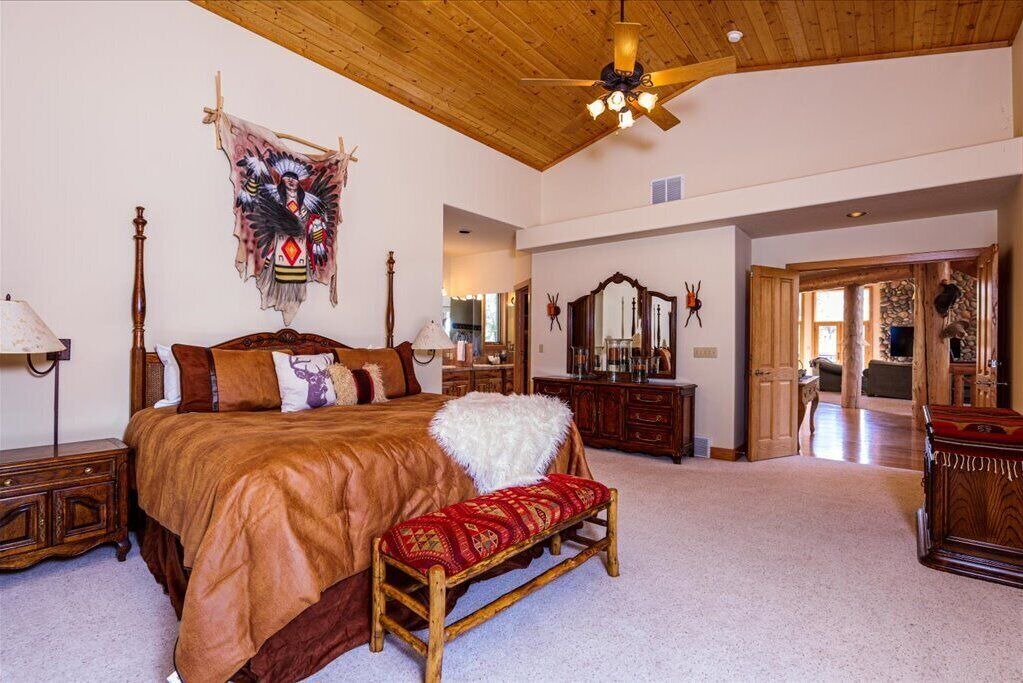 Photo of Bedroom in Lake George