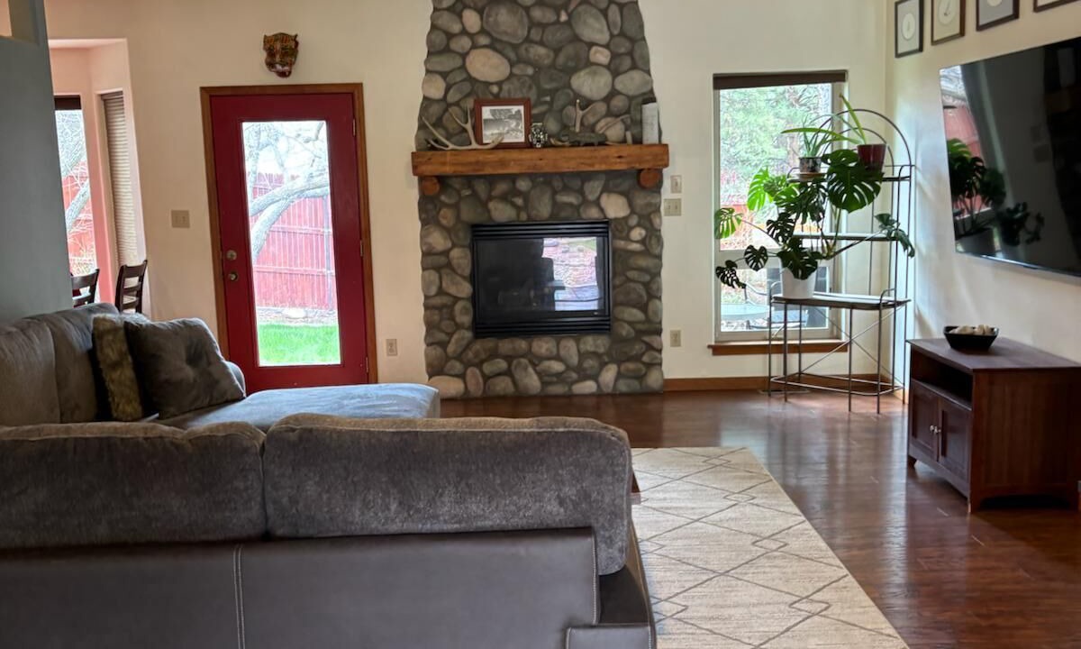 Photo of Livingroom in Durango West