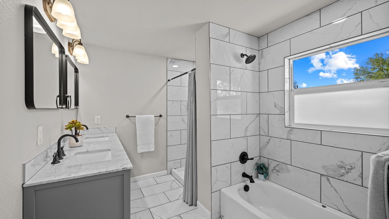 Photo of Bathroom in Pueblo