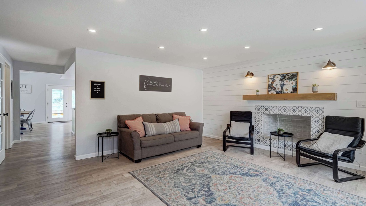 Photo of Livingroom in Monument