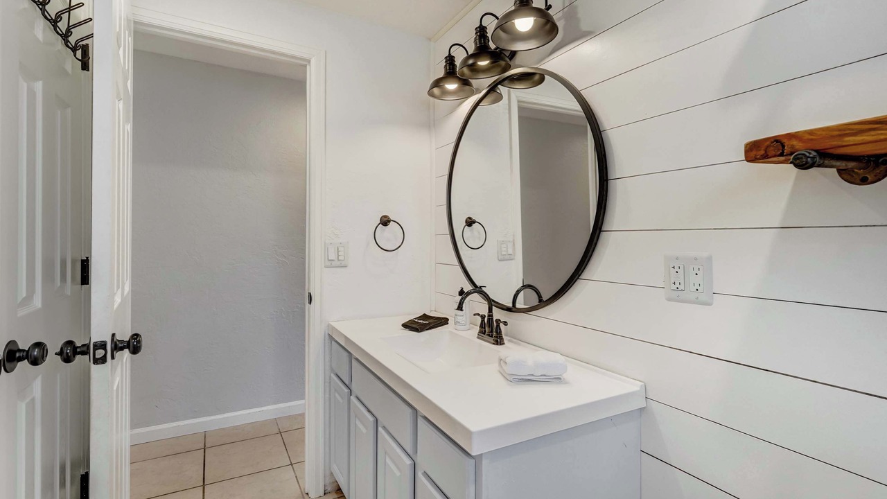Photo of Bathroom in Monument