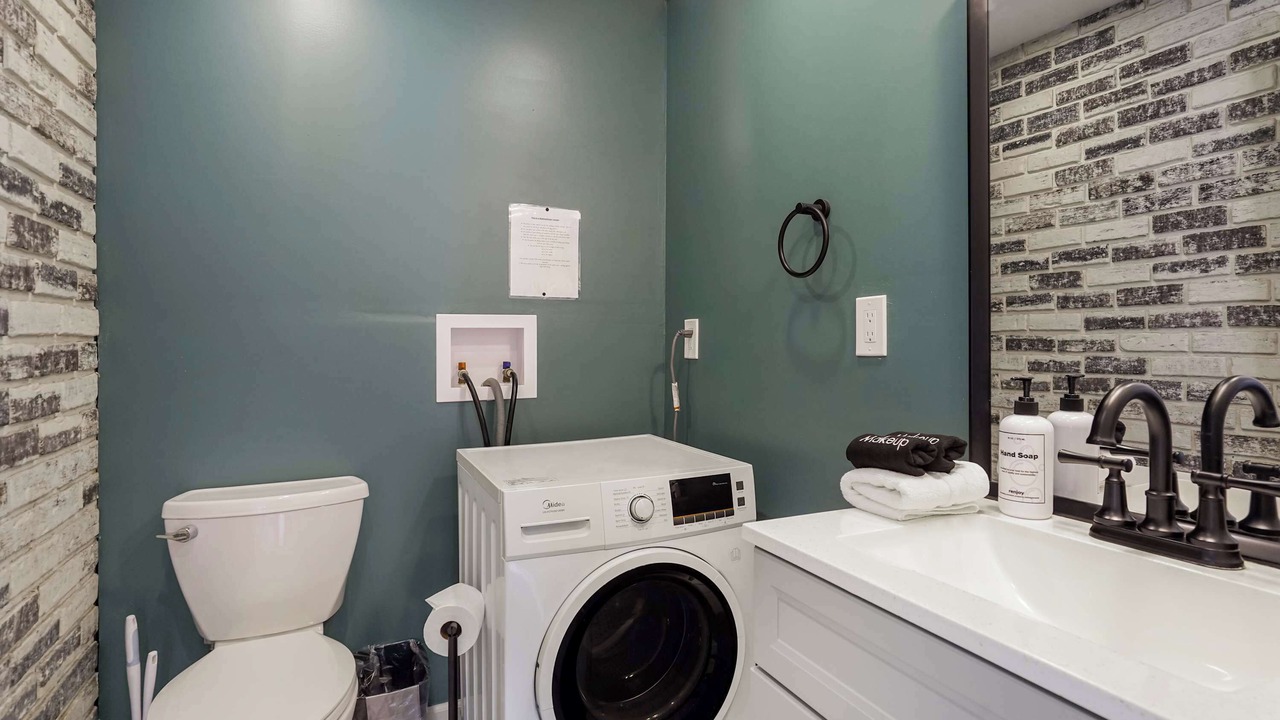 Photo of Bathroom in Monument