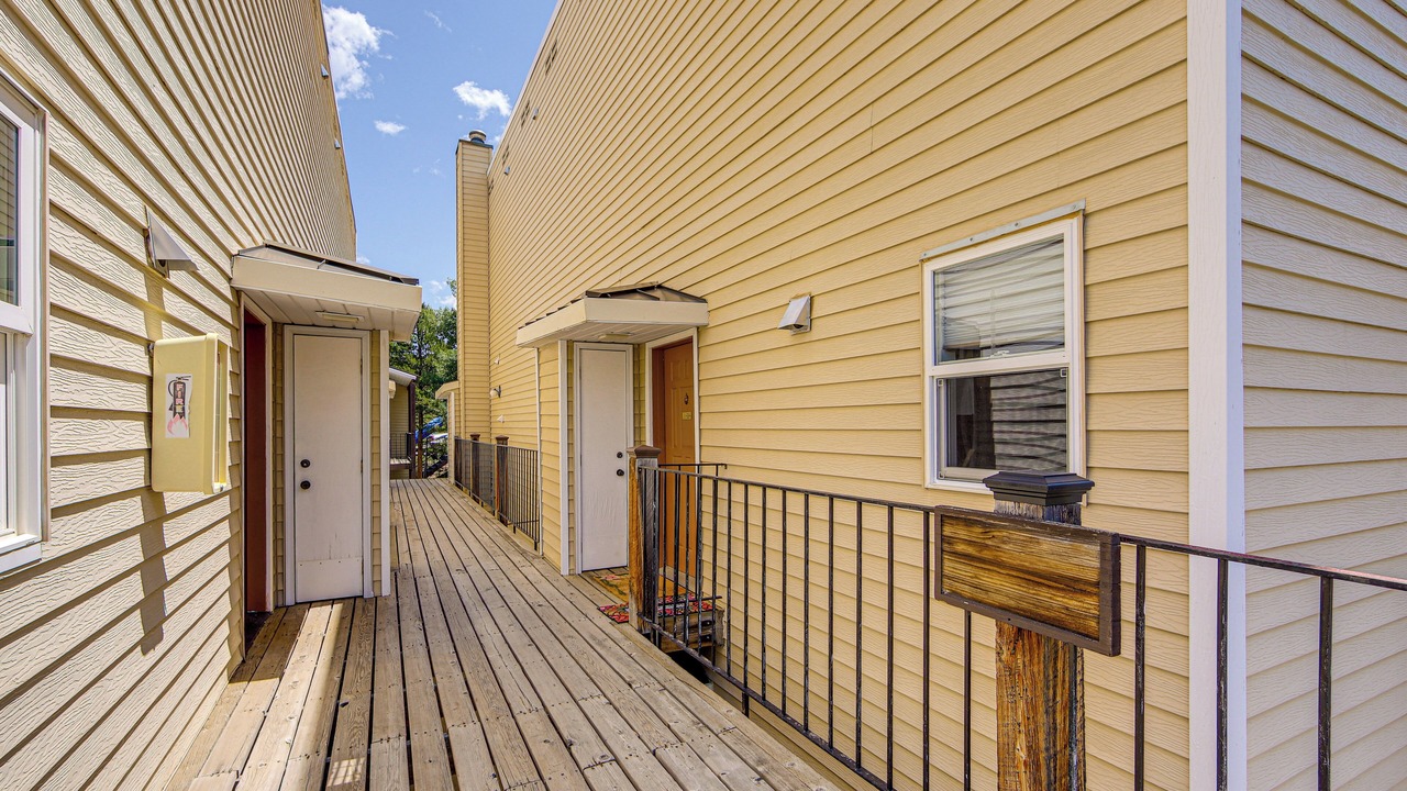 Photo of Outdoor in Silvercreek