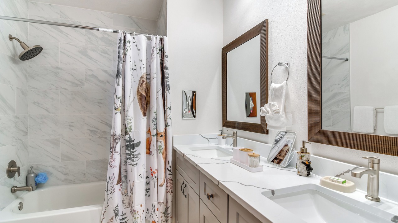 Photo of Bathroom in Silvercreek